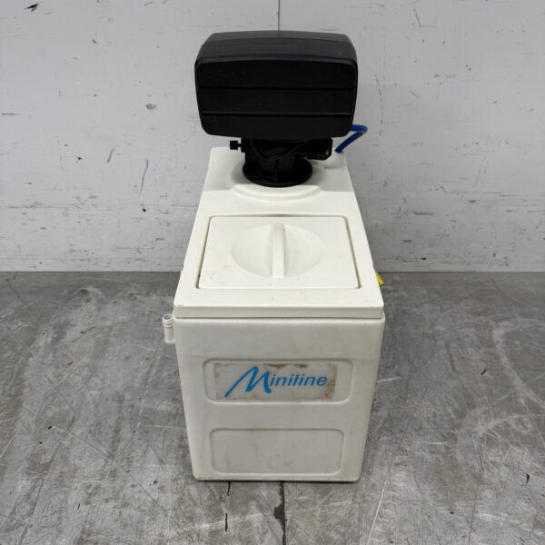 Lubron Miniline Adoucisseur d'eau automatique 160 litres par heure 230V Horeca