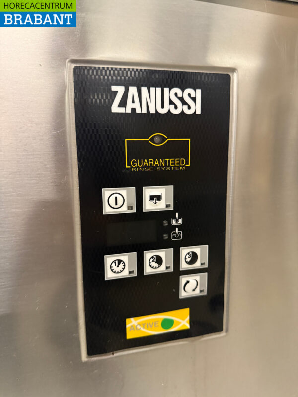 Lave-vaisselle à passage Zanussi en acier inoxydable 400V Horeca – Image 6