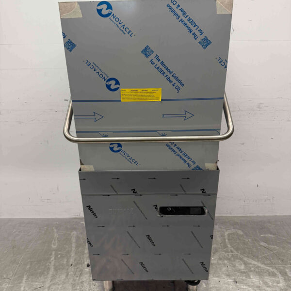 Lave-vaisselle coulissant Buffalo DN975 en acier inoxydable avec pompe de vidange 400V Horeca