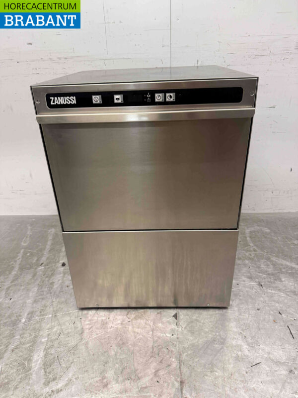 Lave-vaisselle Zanussi Zuc1 en acier inoxydable avec pompe de vidange 230V Horeca