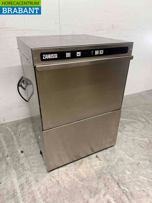 Lave-vaisselle Zanussi Zuc1 en acier inoxydable avec pompe de vidange 230V Horeca – Image 3