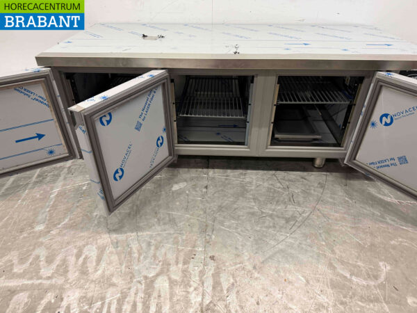 Réfrigérateur Combisteel en acier inoxydable Modèle bas 3 portes 160 cm 230V Horeca – Image 4