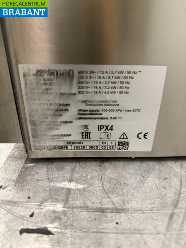 Lave-vaisselle Smeg en acier inoxydable avec pompe de vidange 400V Horeca – Image 6