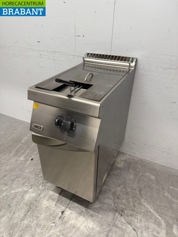 Friteuse Zanussi en acier inoxydable 15 litres Gaz naturel Restauration – Image 2