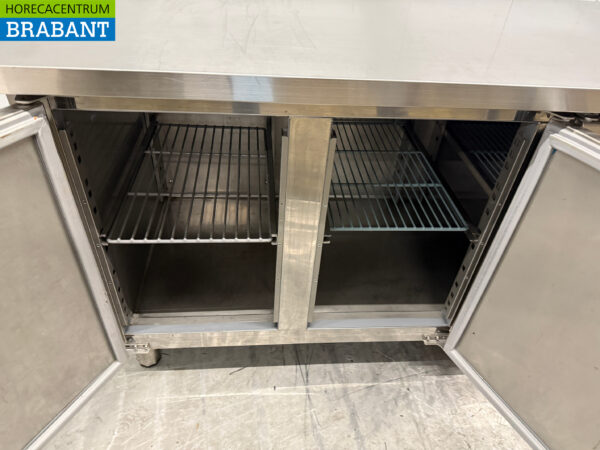 Établi réfrigéré Ecofrost en acier inoxydable 4 portes 223 cm 230V Horeca – Image 4