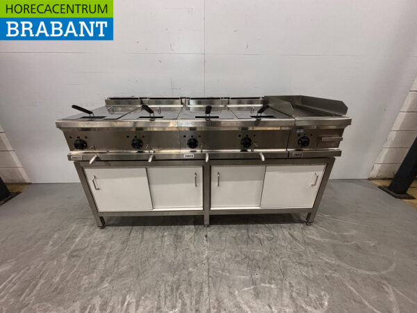 Ligne de cuisson Zanussi en acier inoxydable 2 x Double Friteuse 12 litres et Plaque de cuisson 400V Horeca