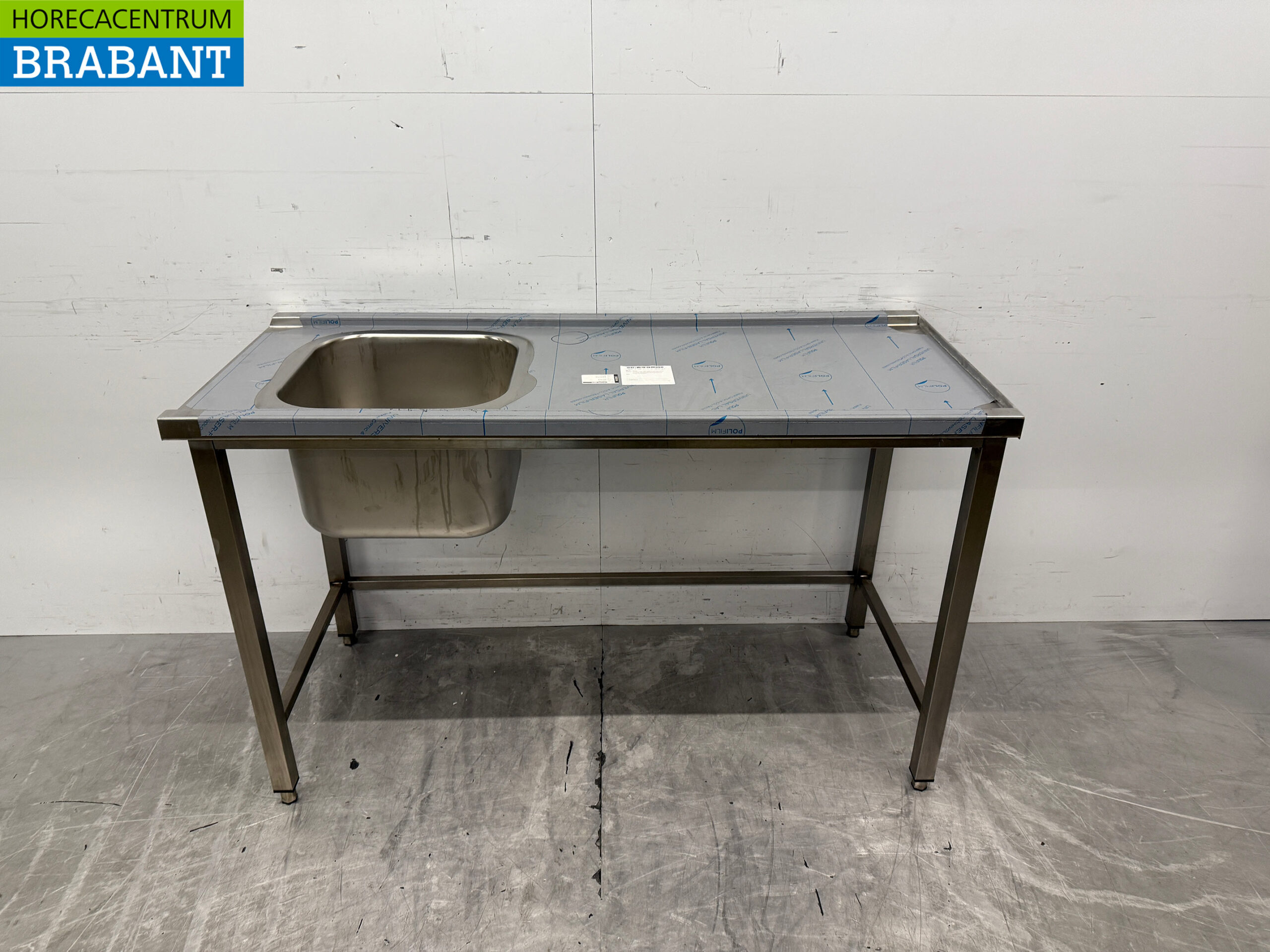 Table d'alimentation en acier inoxydable pour lave-vaisselle à poussoir 140 cm Restauration