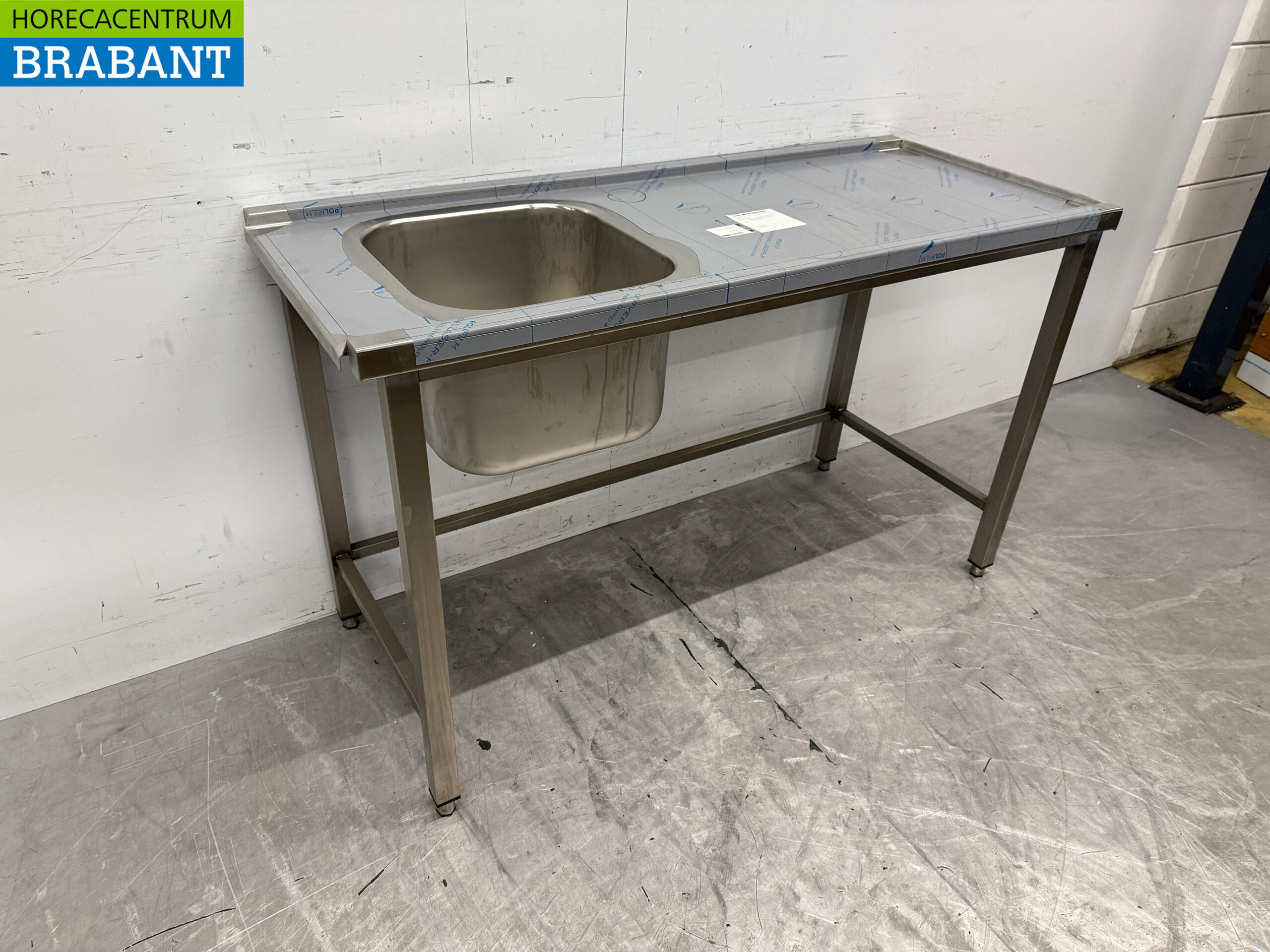 Table d'alimentation en acier inoxydable pour lave-vaisselle à poussoir 140 cm Restauration – Image 3
