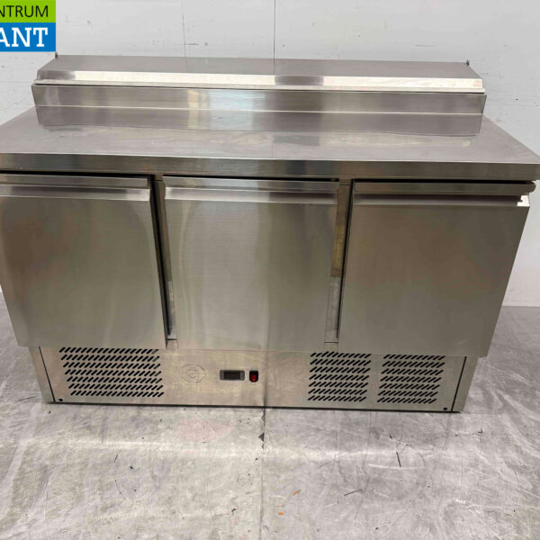 Saladette en acier inoxydable 3 portes 137 cm 230V Horeca