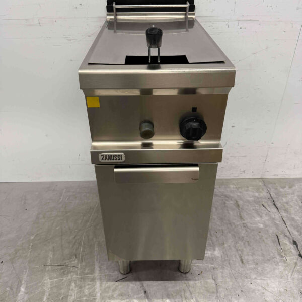 Friteuse Zanussi en acier inoxydable 14 litres Gaz naturel Restauration