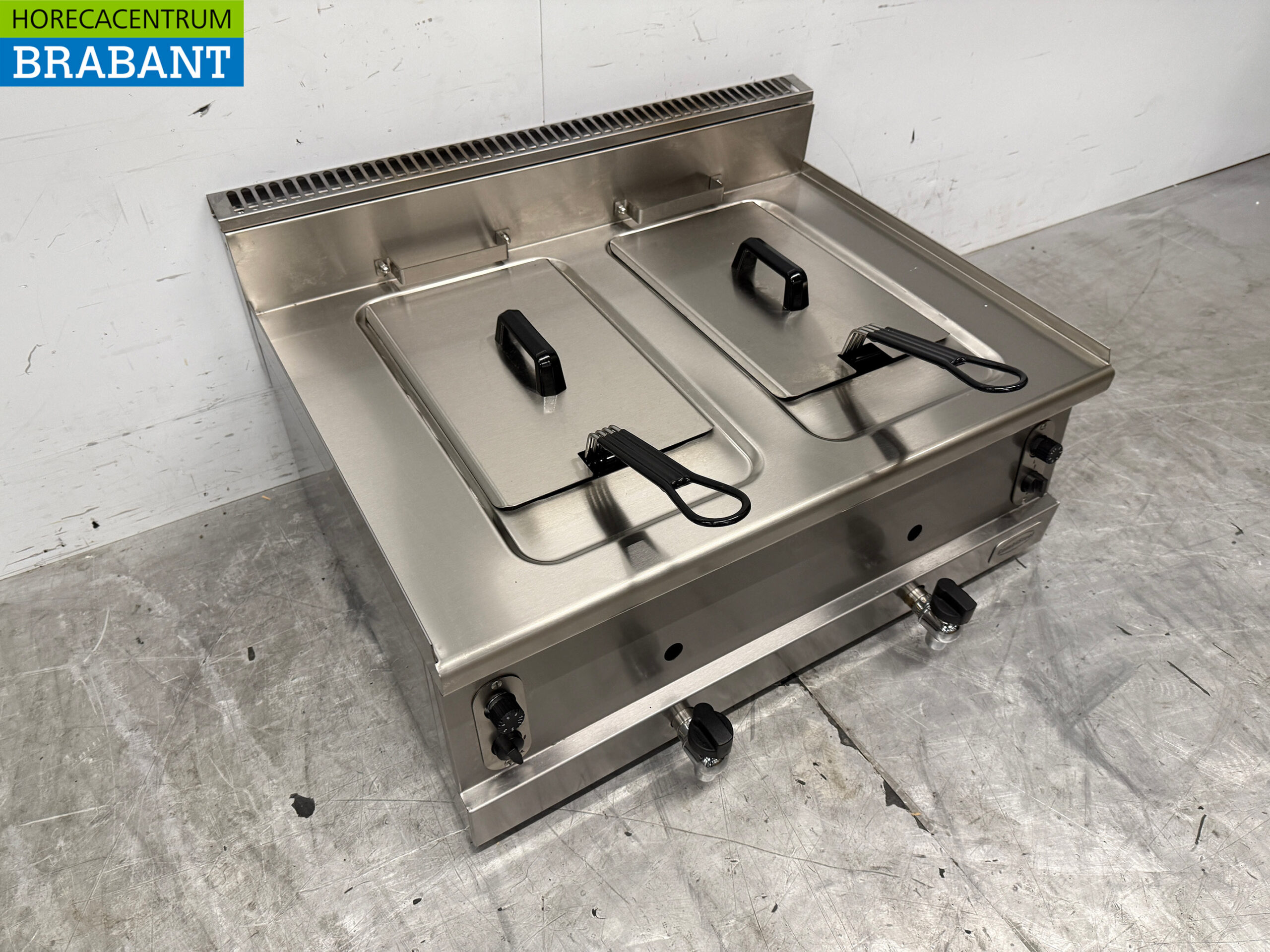 Friteuse double Combisteel en acier inoxydable 2 x 8 litres Gaz naturel Restauration – Image 3