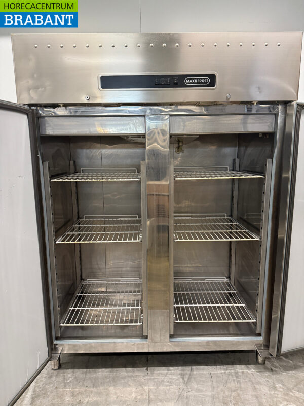 Réfrigérateur Maxxfrost double porte en acier inoxydable 1300 litres 230V Horeca – Image 4