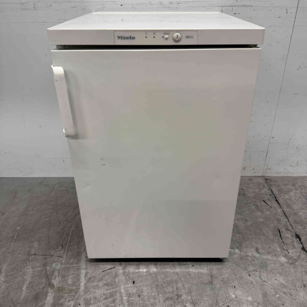 Miele F1312 Réfrigérateur 104 litres 230V Horeca