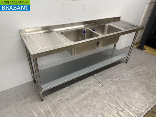 Table de rinçage Vogue en acier inoxydable Double évier 210 cm Restauration – Image 3