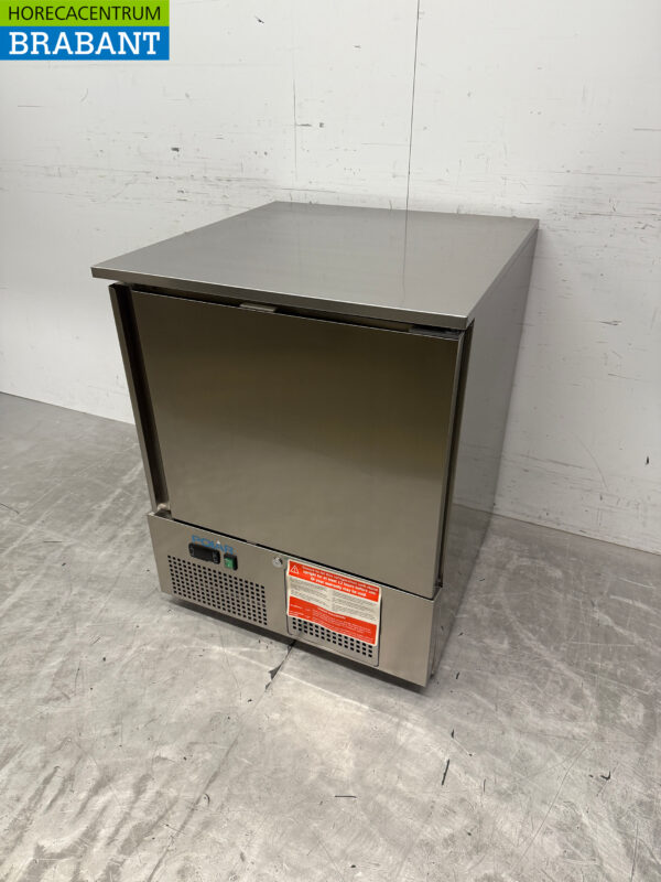 Coffre de congélation Polar Low en acier inoxydable 140 litres 230V Horeca – Image 2