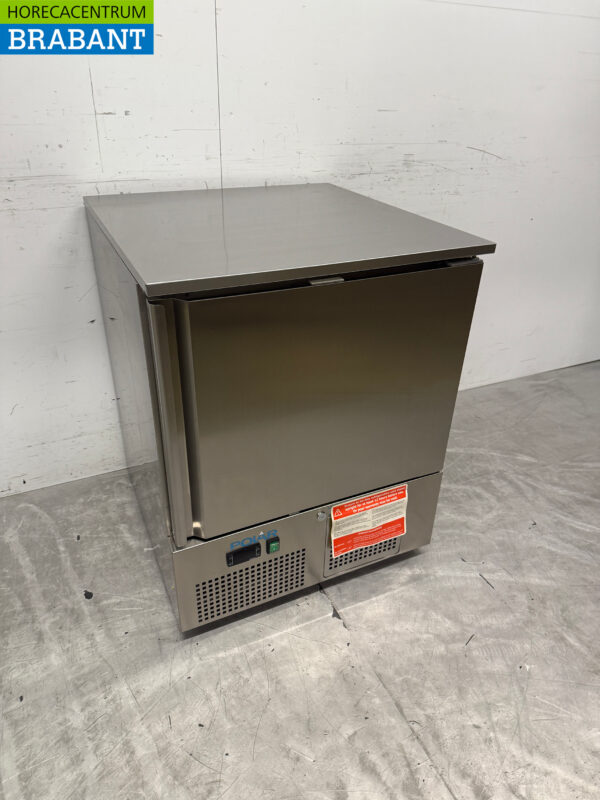 Coffre de congélation Polar Low en acier inoxydable 140 litres 230V Horeca – Image 3