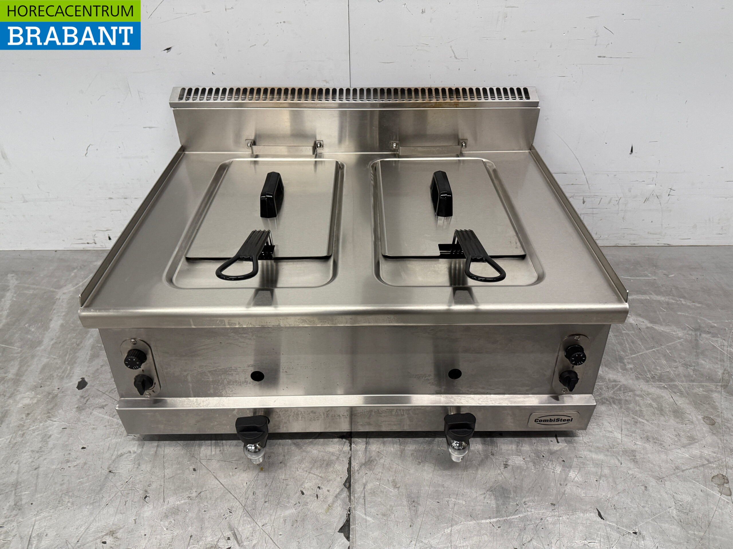 Friteuse double Combisteel en acier inoxydable 2 x 8 litres GAS Restauration