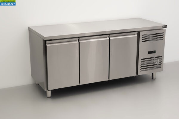 Banc de congélation en acier inoxydable 3 portes 1/1 gastronorm 179,5 cm Restauration – Image 3