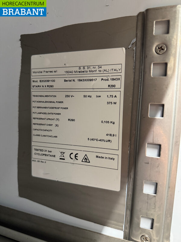 Congélateur Mondial en acier inoxydable 418,9 litres 230V Horeca – Image 5