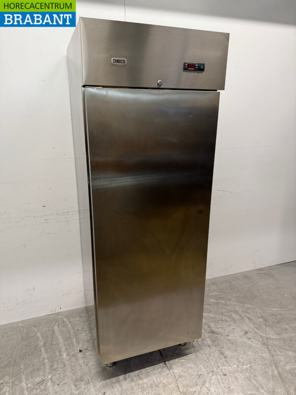 Réfrigérateur Zanussi en acier inoxydable 640 litres 230V Horeca – Image 3