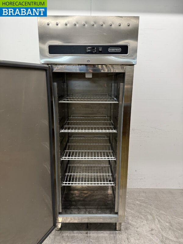 Réfrigérateur Maxxfrost en acier inoxydable 600 litres 230V Horeca – Image 4