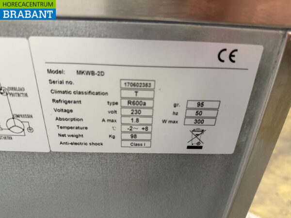 Établi réfrigéré Maxxfrost en acier inoxydable 2 portes 136 cm 230V Horeca – Image 5