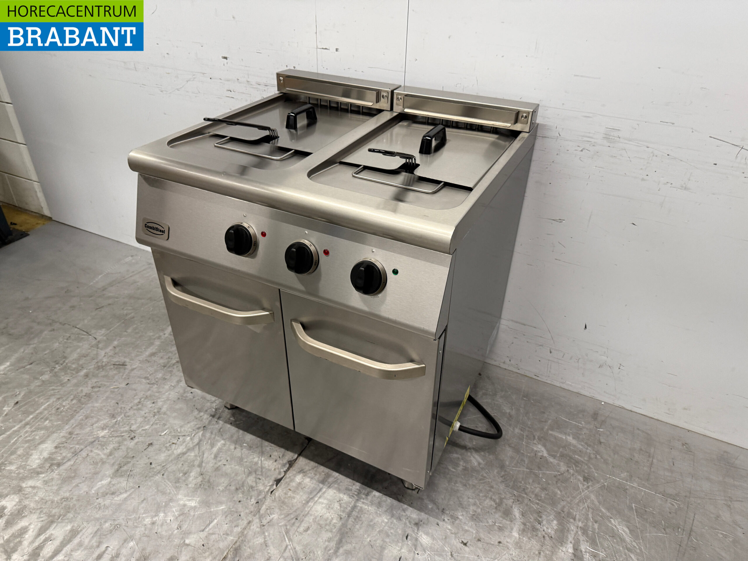 Friteuse double Combisteel en acier inoxydable 2 x 18 litres 400V Horeca – Image 2