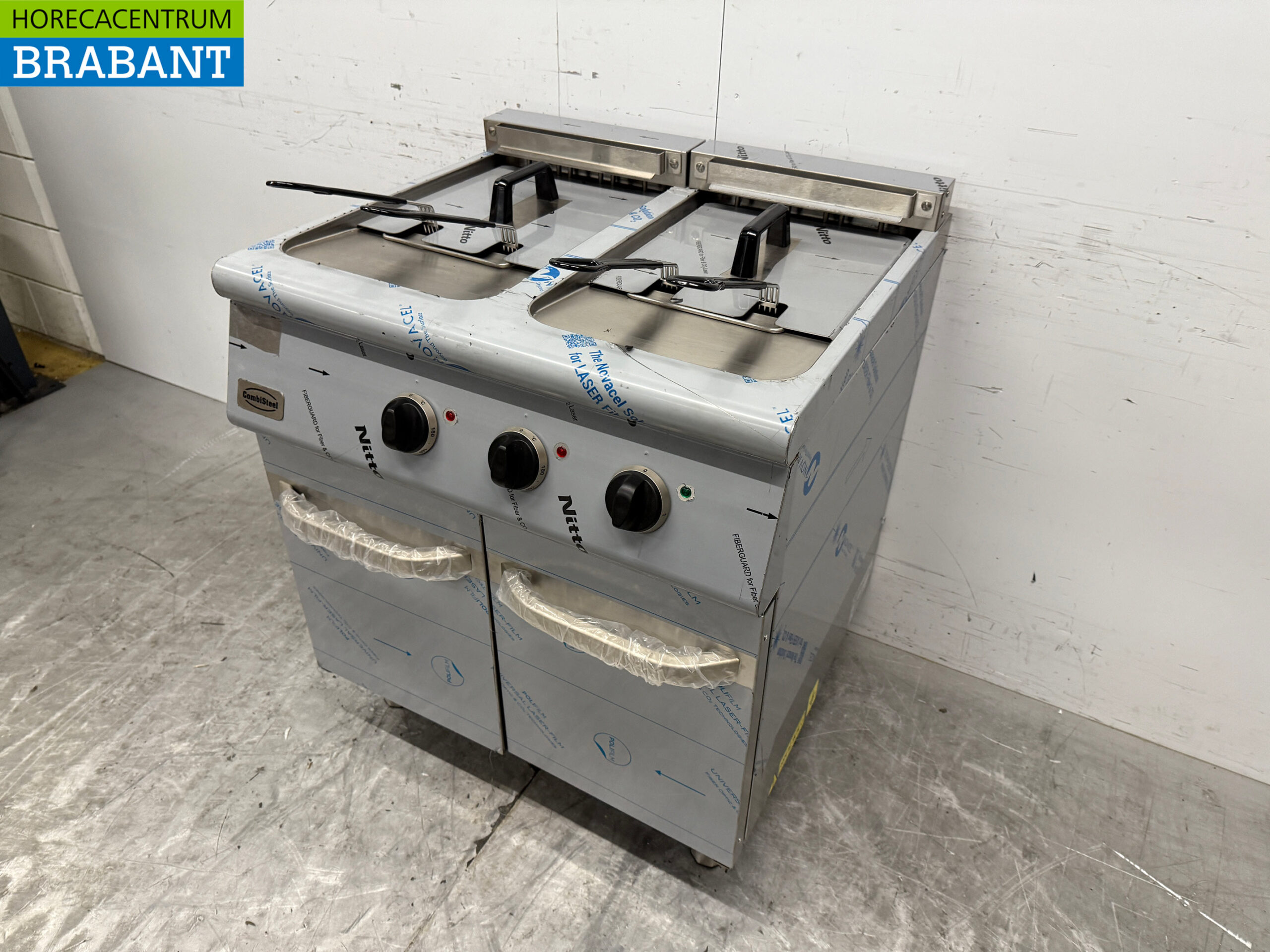 Friteuse double Combisteel en acier inoxydable 2 x 18 litres 400V Horeca – Image 2