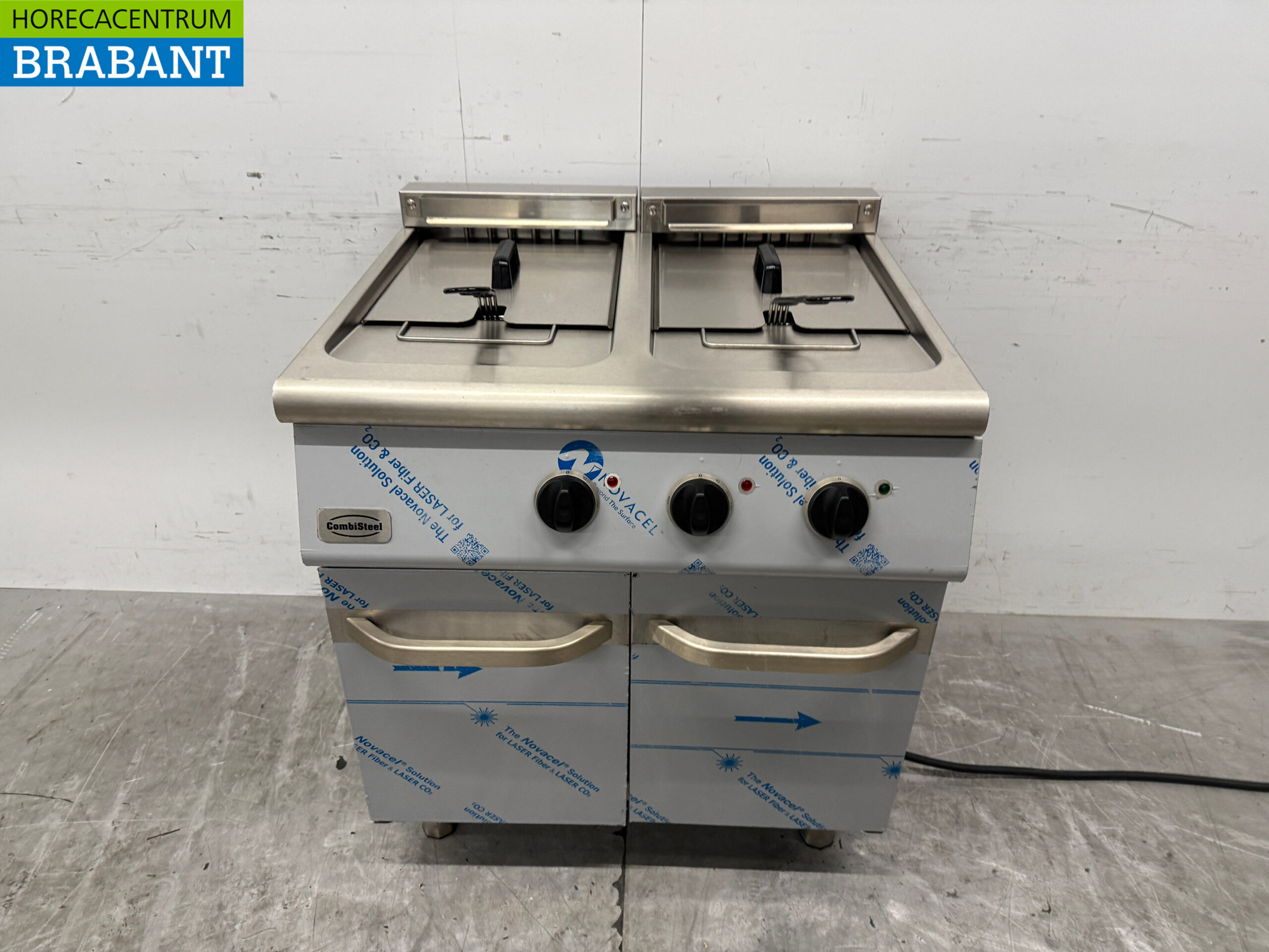 Friteuse double Combisteel en acier inoxydable 2 x 18 litres 400V Horeca