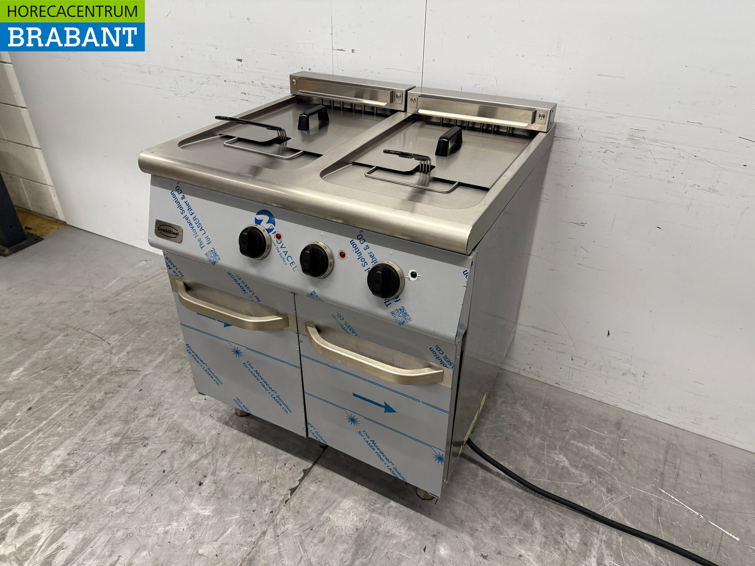 Friteuse double Combisteel en acier inoxydable 2 x 18 litres 400V Horeca – Image 2