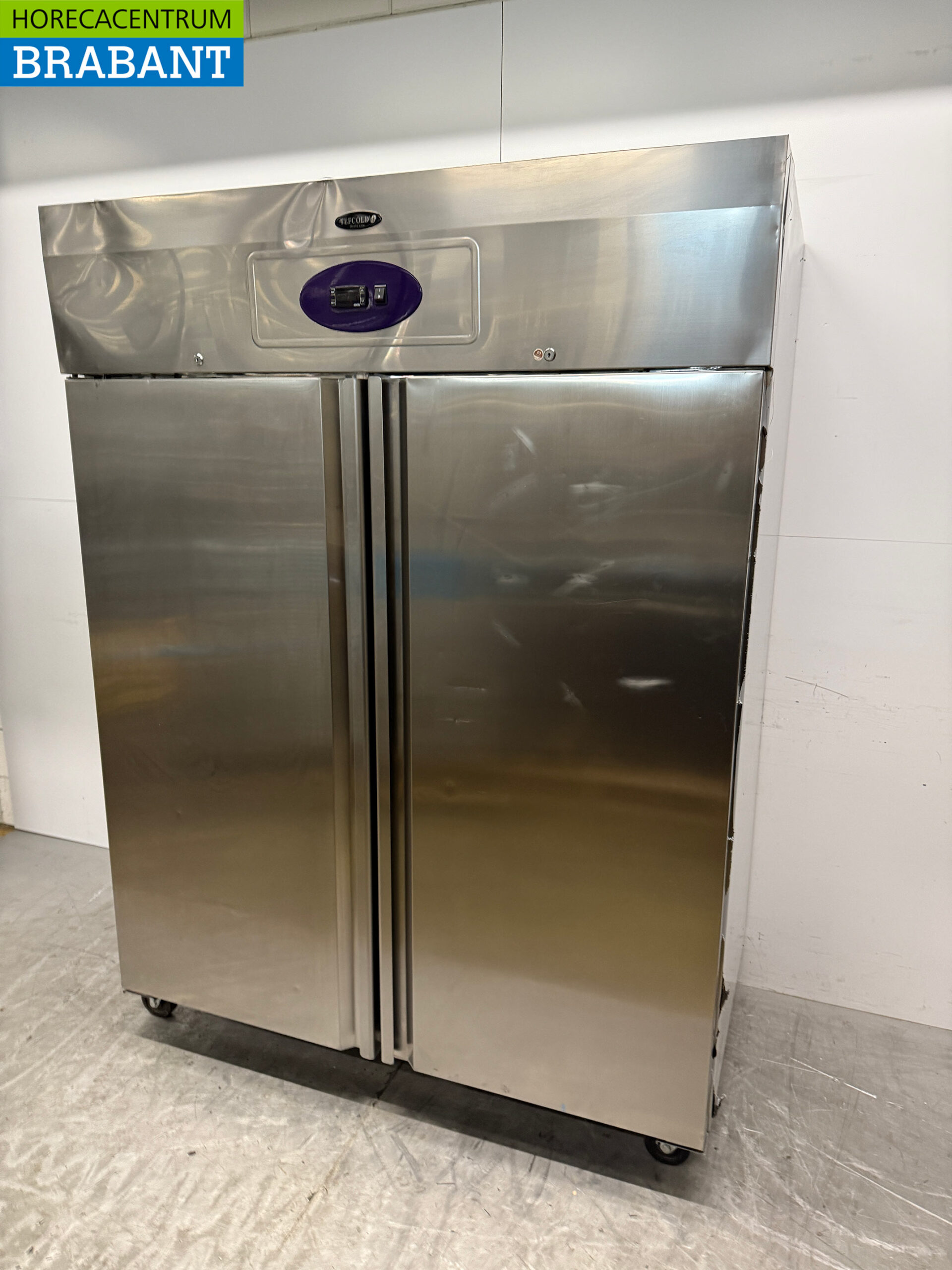 Acier inoxydable Tefcold Congélateur double porte 1004 litres Mobile 230V Horeca – Image 2
