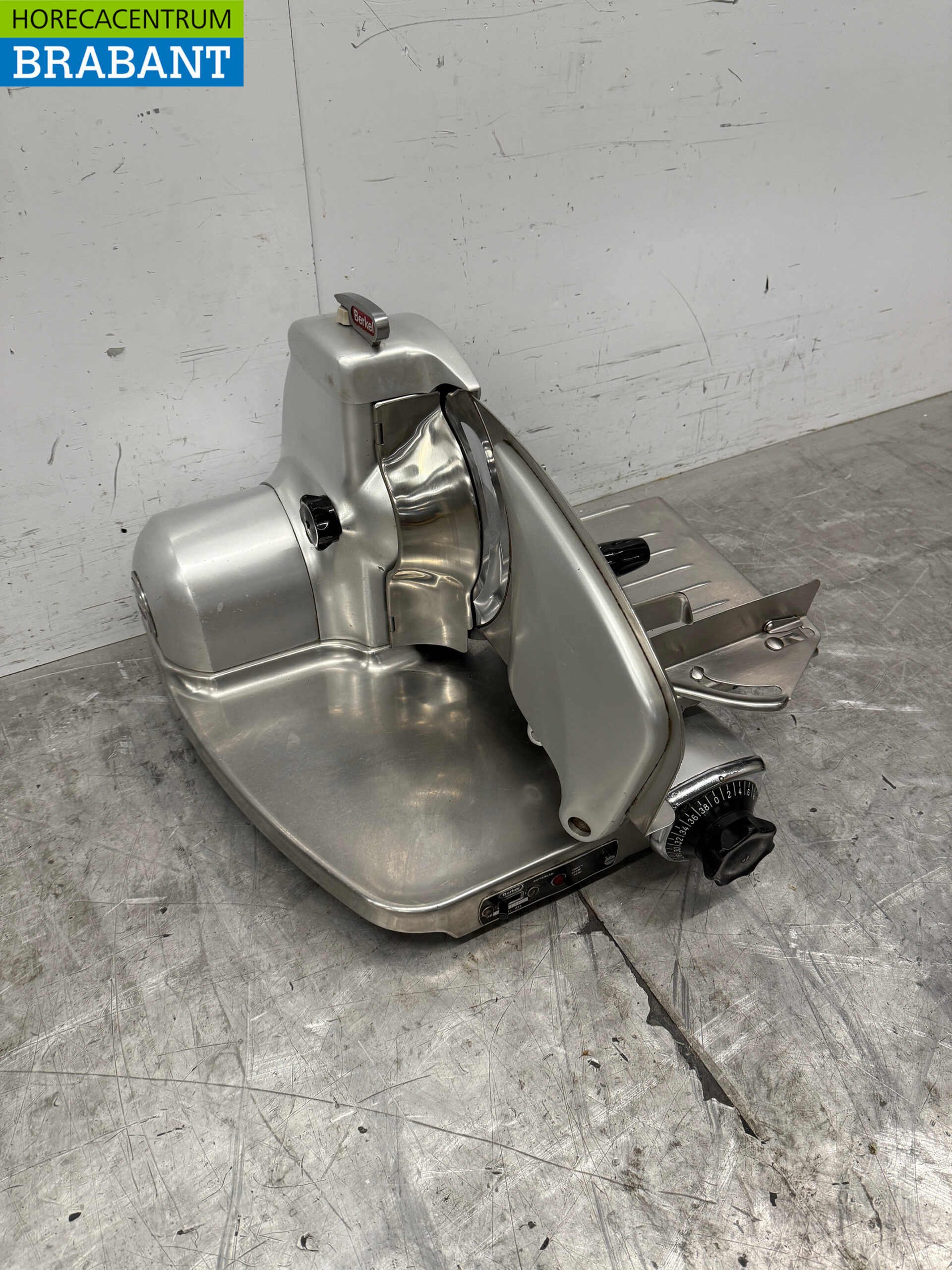 Trancheur de viande Berkel 834 en acier inoxydable Trancheur 230V Restauration Boucherie – Image 3