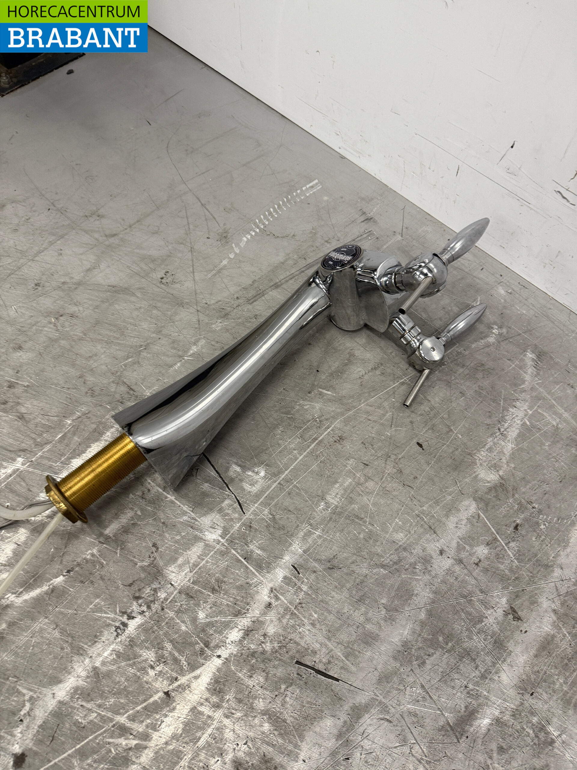 Tapis de bière en acier inoxydable 2 robinets Traiteur Café – Image 2