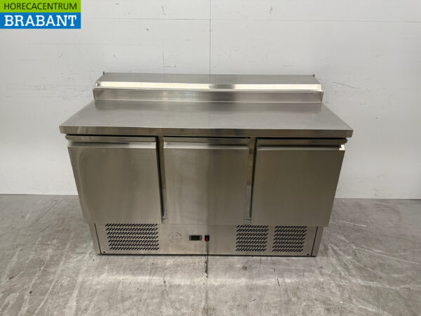 Acier inoxydable Comptoir réfrigéré 3 portes 137 cm 230V Horeca