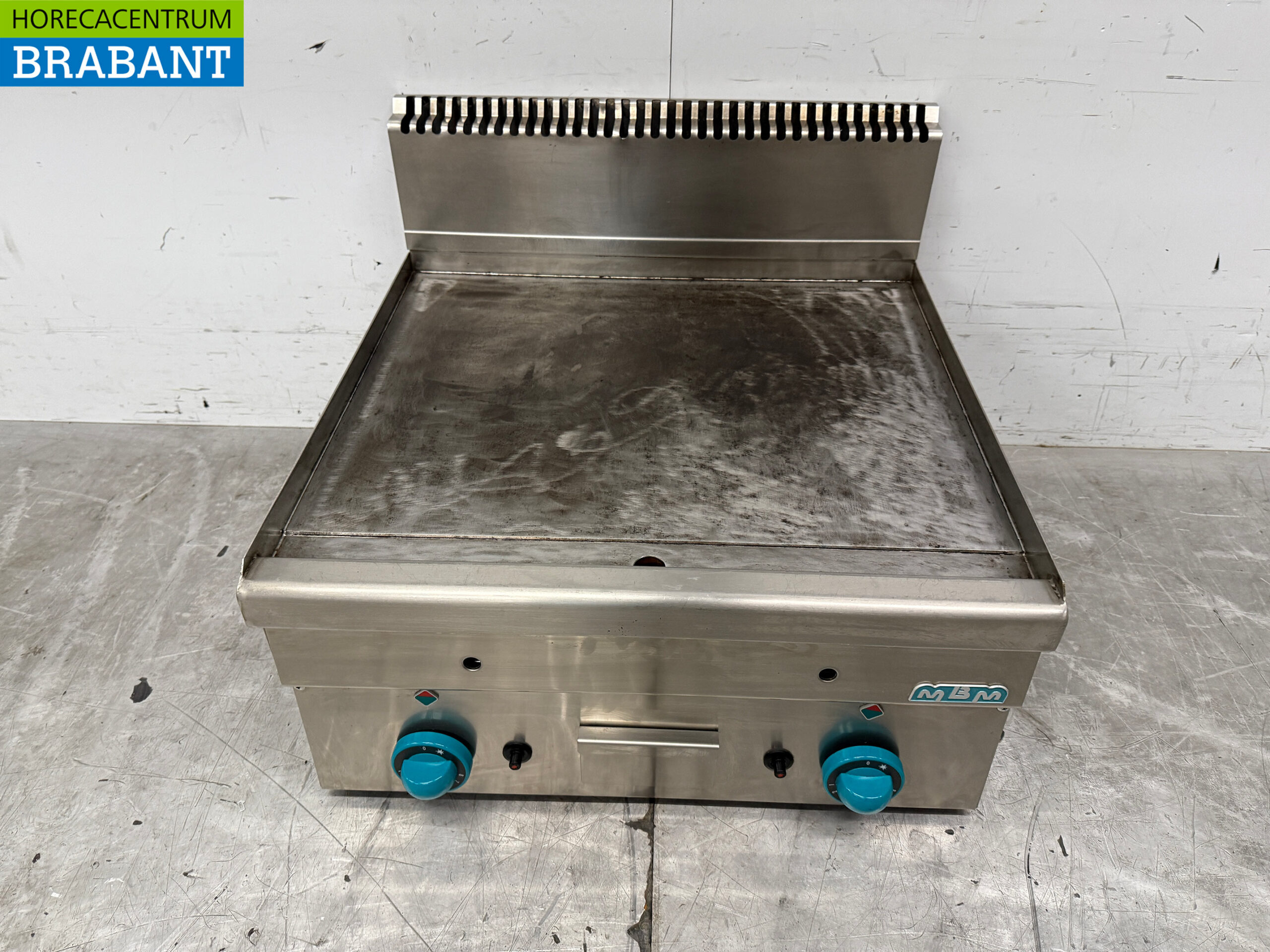 Planche de cuisson MBM en acier inoxydable Planche de cuisson 60 cm GAS Restauration