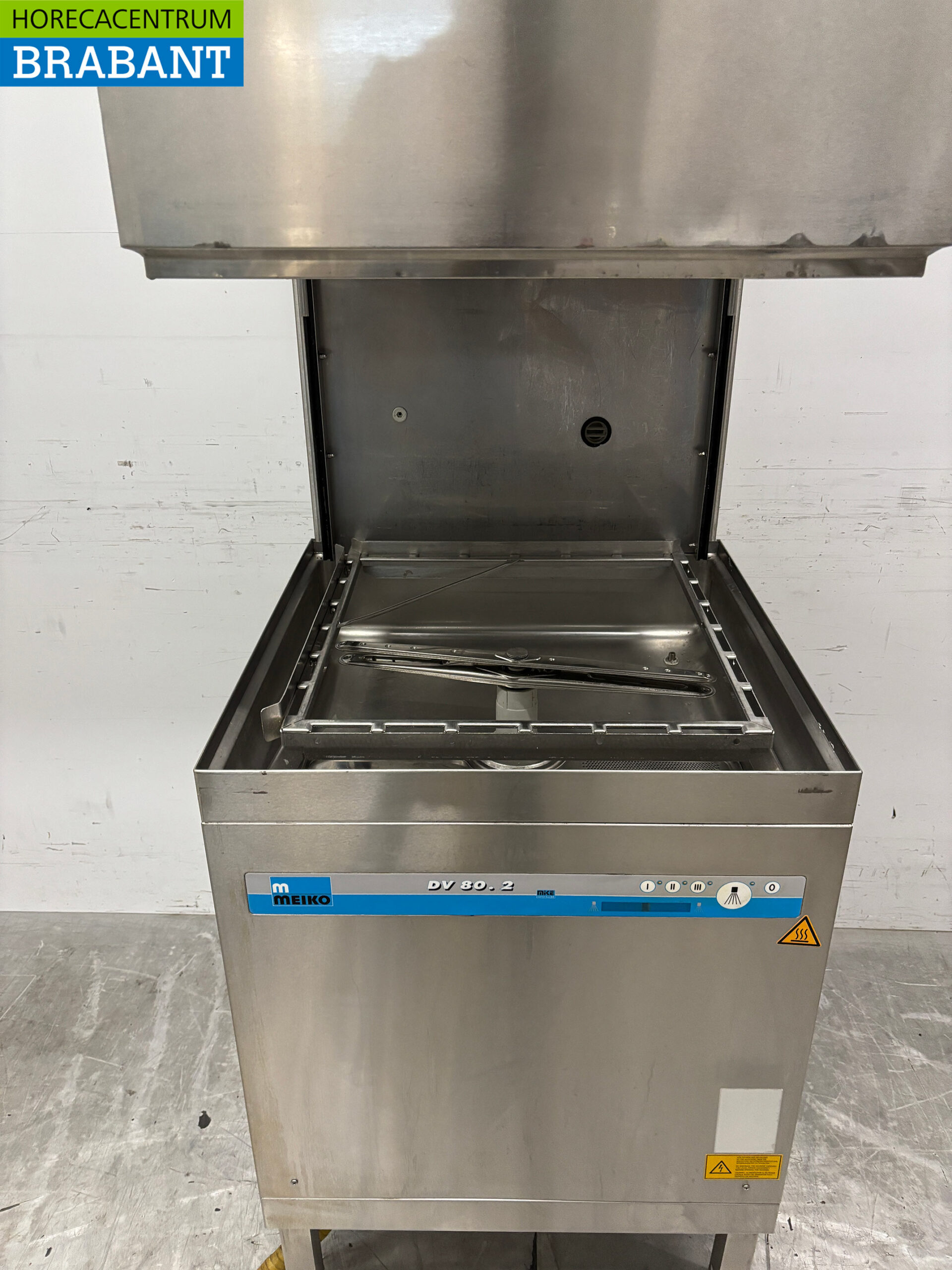 Lave-vaisselle à passage Meiko en acier inoxydable avec pompe de vidange 400V Horeca – Image 4