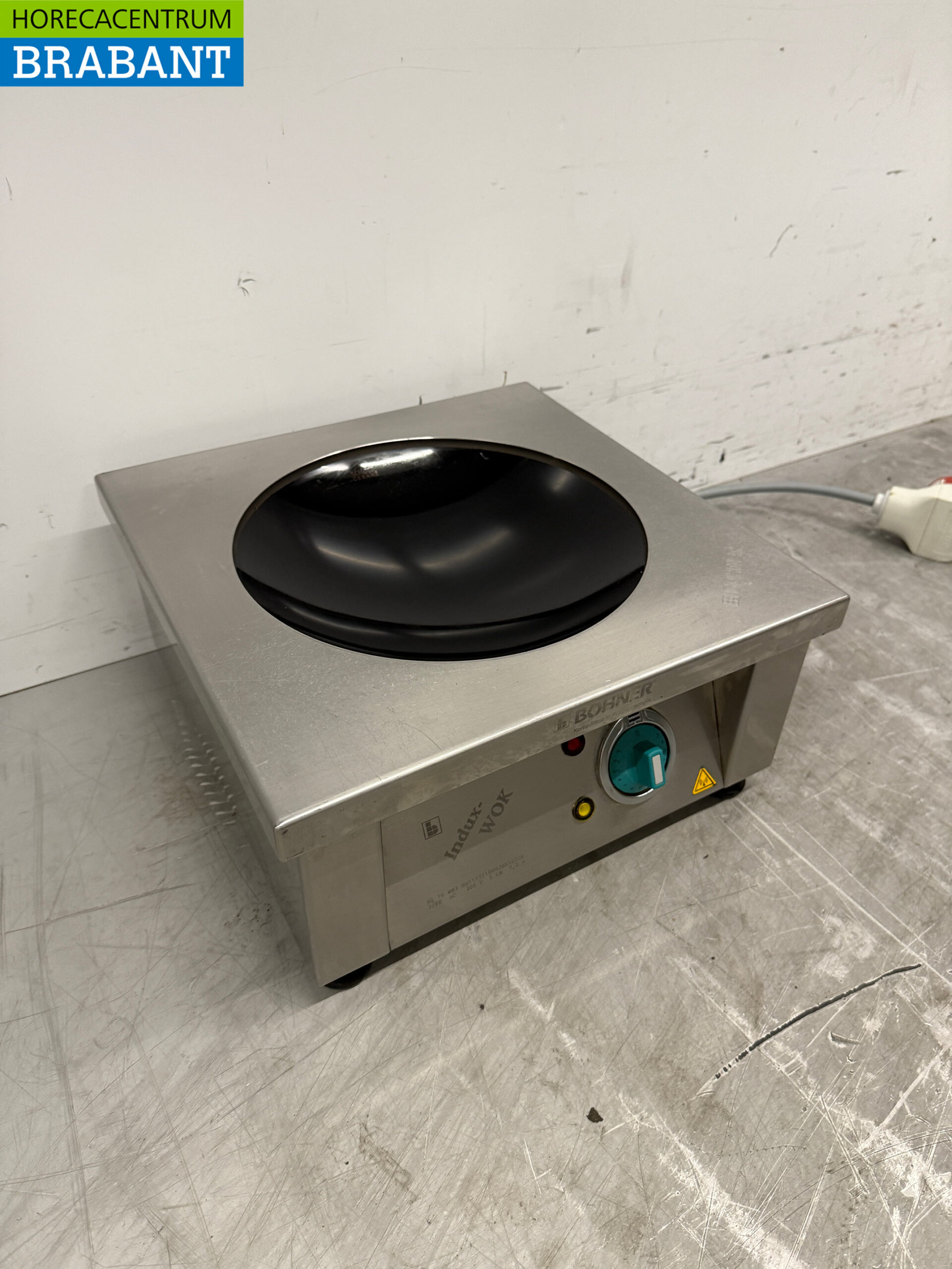 Acier inoxydable Bohner Induction Wok Plaque wok avec poêle wok 5 kW 400V Horeca – Image 3