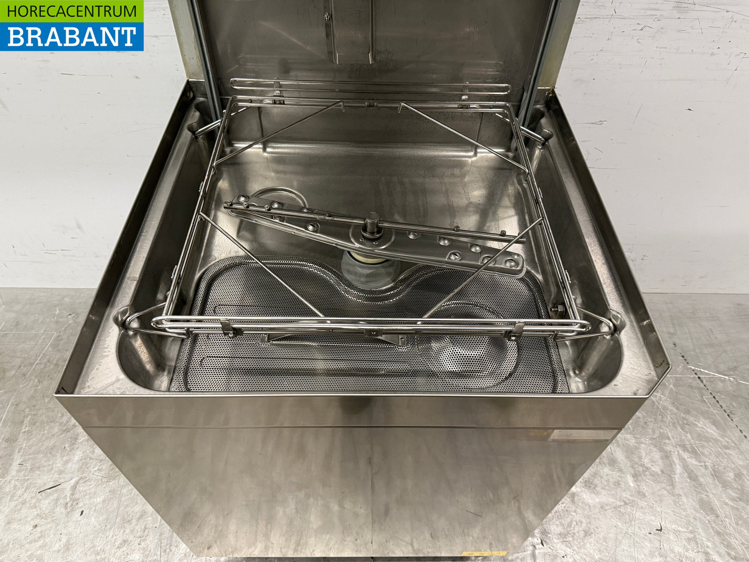 Lave-vaisselle à passage Zanussi en acier inoxydable 400V Horeca – Image 4