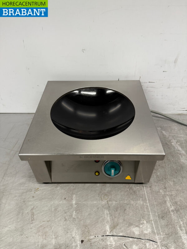 Acier inoxydable Bohner Induction Wok Plaque wok avec poêle wok 5 kW 400V Horeca