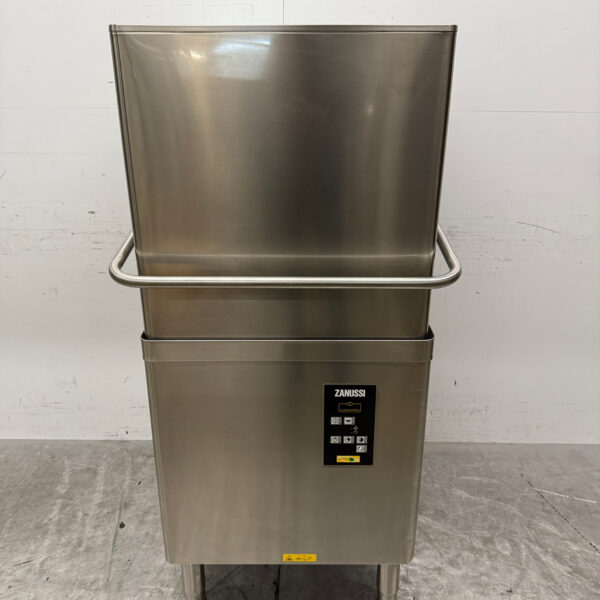 Lave-vaisselle à passage Zanussi en acier inoxydable 400V Horeca