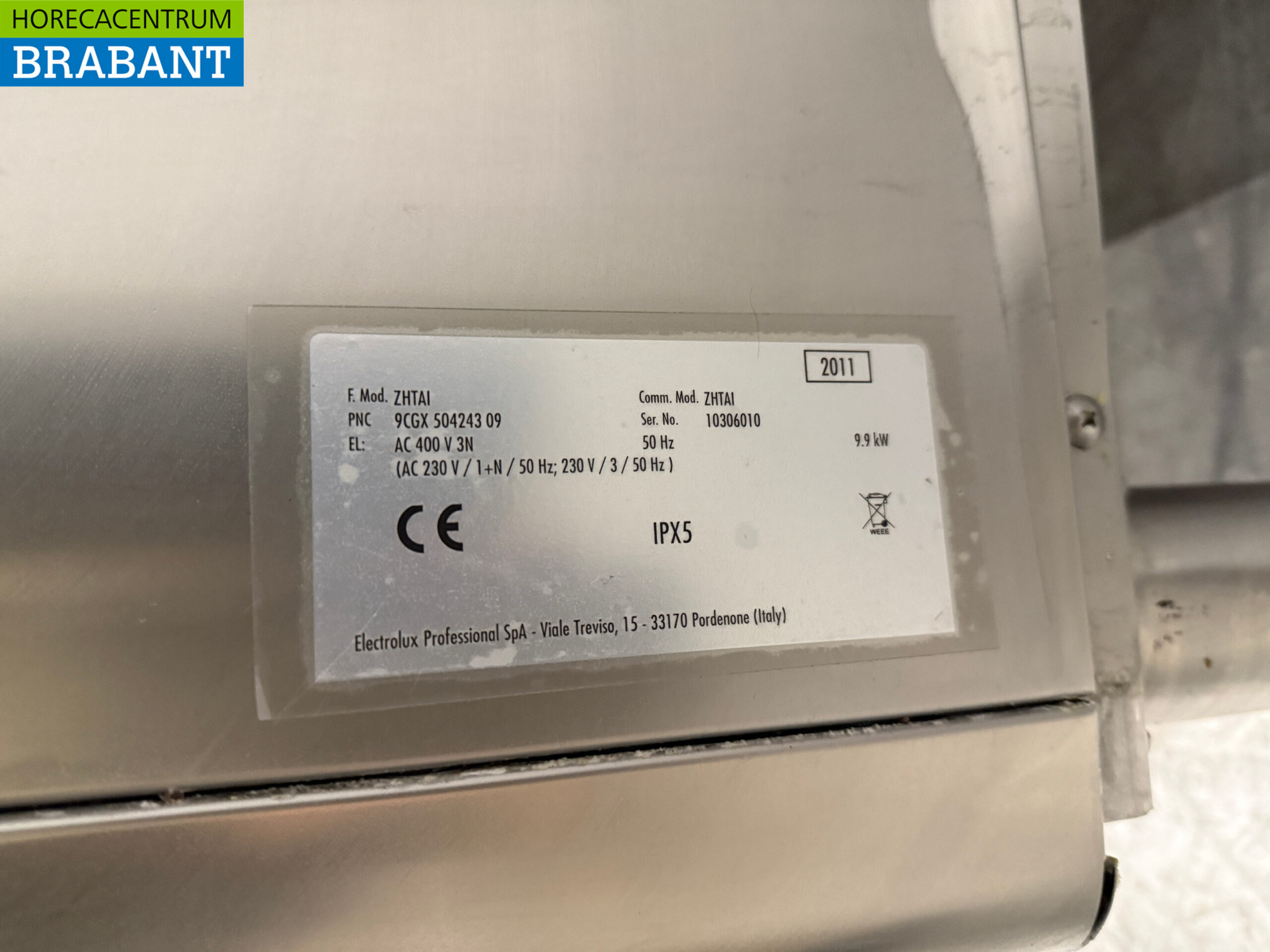 Lave-vaisselle à passage Zanussi en acier inoxydable 400V Horeca – Image 7