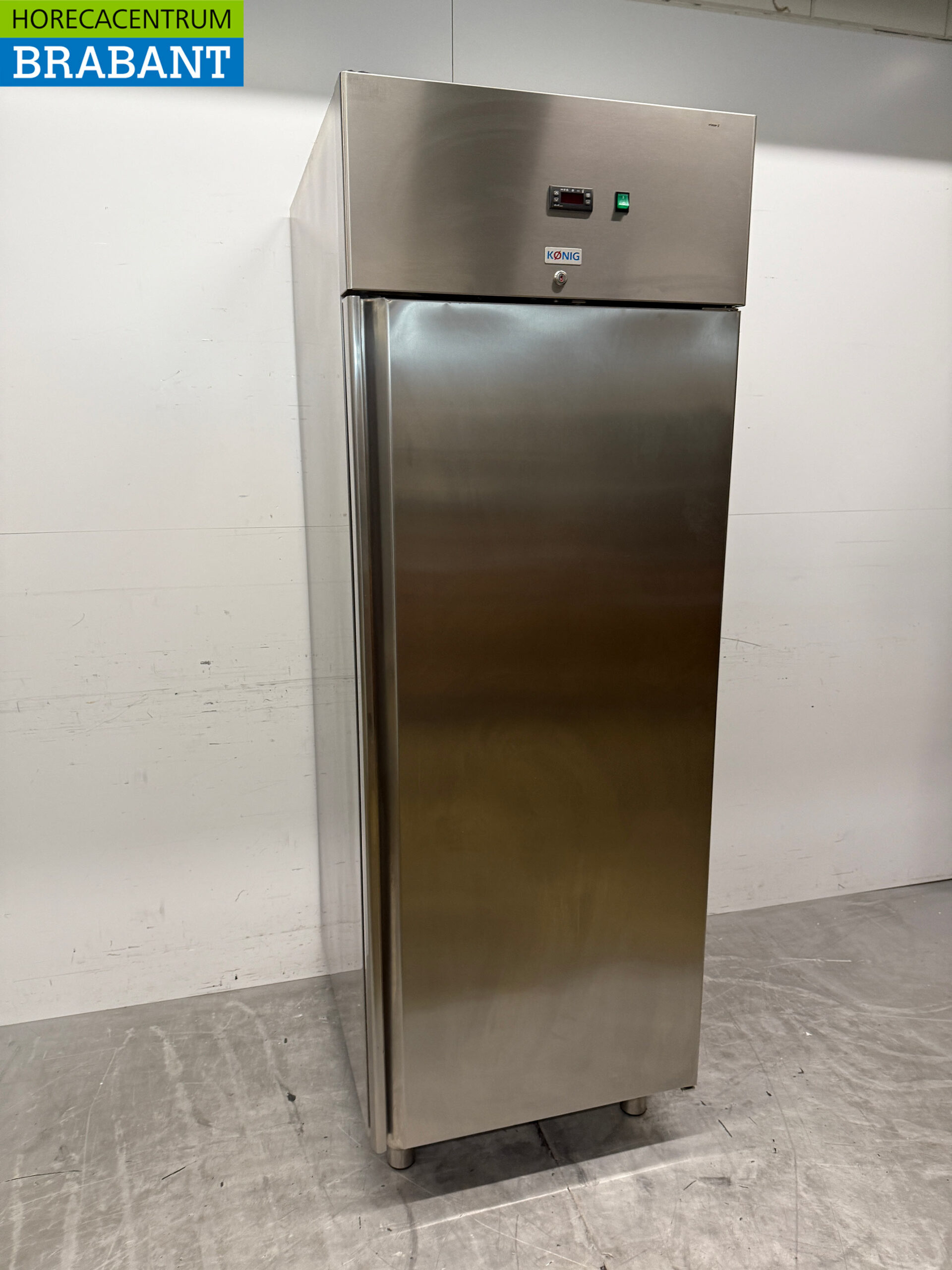 Studio 54 en acier inoxydable Congélateur 700 litres 230V Horeca – Image 3