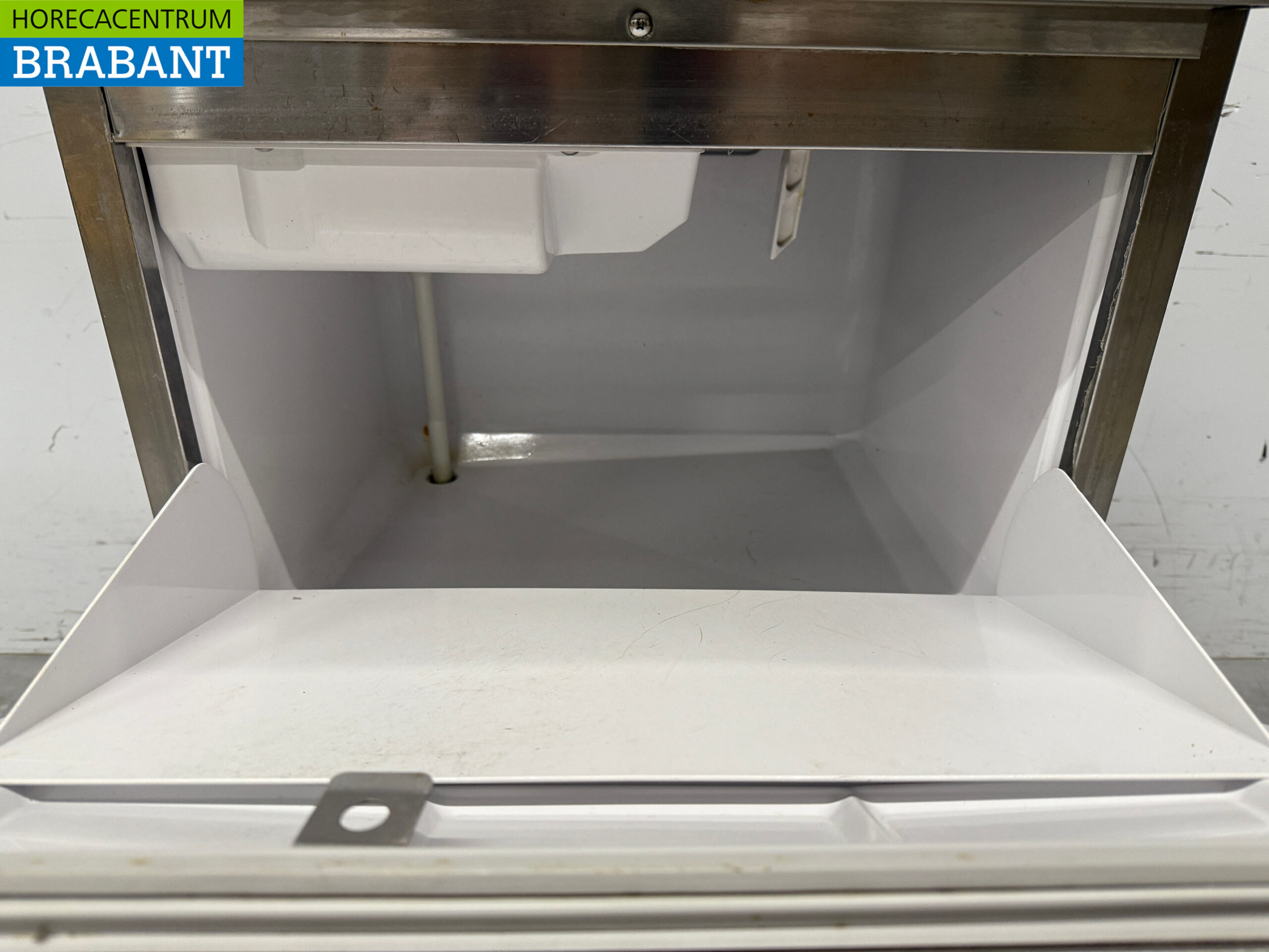 Machine à glaçons Hoshizaki en acier inoxydable avec réservoir de 15 kg Production de 47 kg par jour 230V Horeca – Image 4