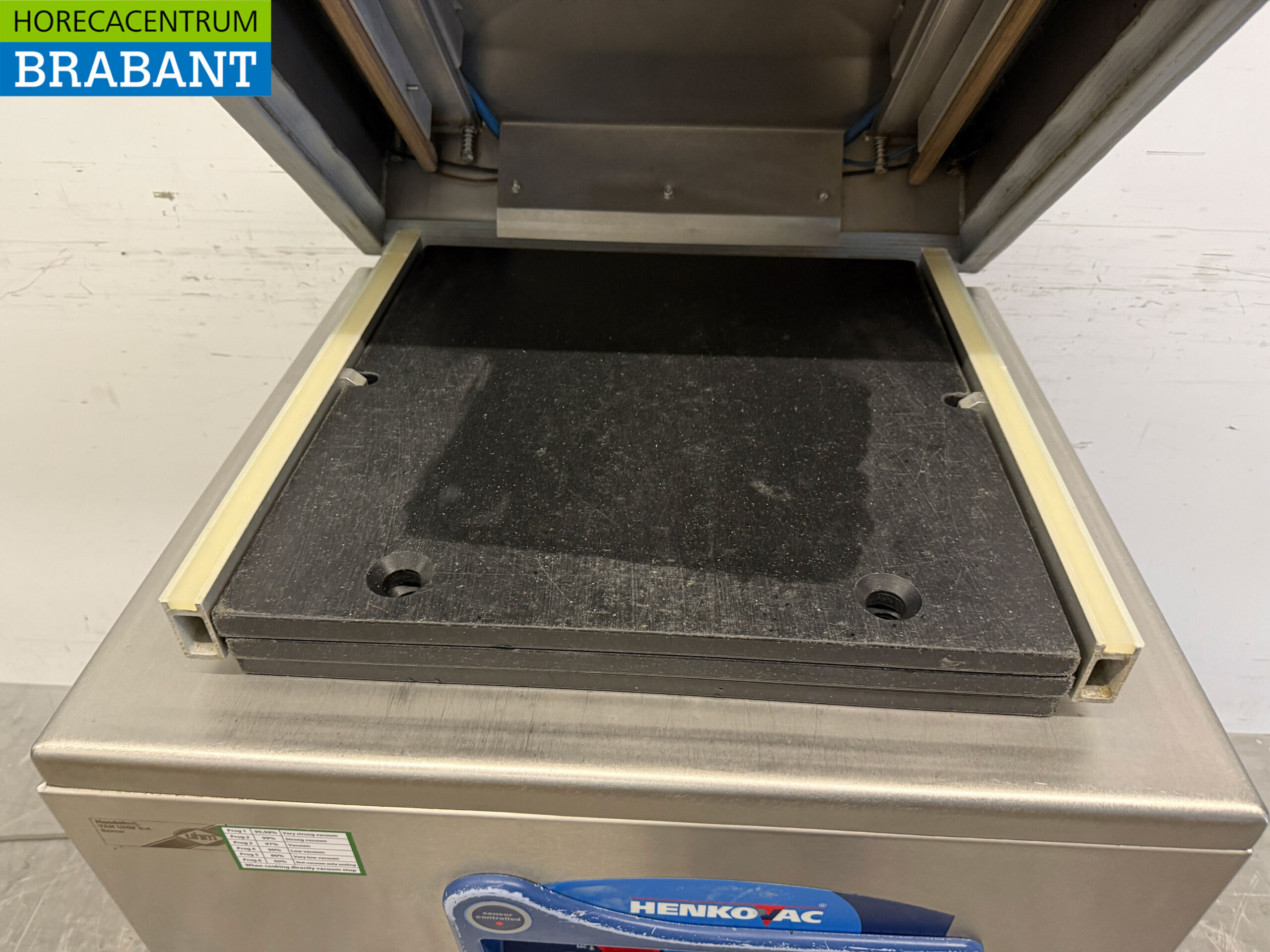 Machine à aspirer mobile Henkovac E-203 en acier inoxydable Aspirateur 400V Horeca – Image 4