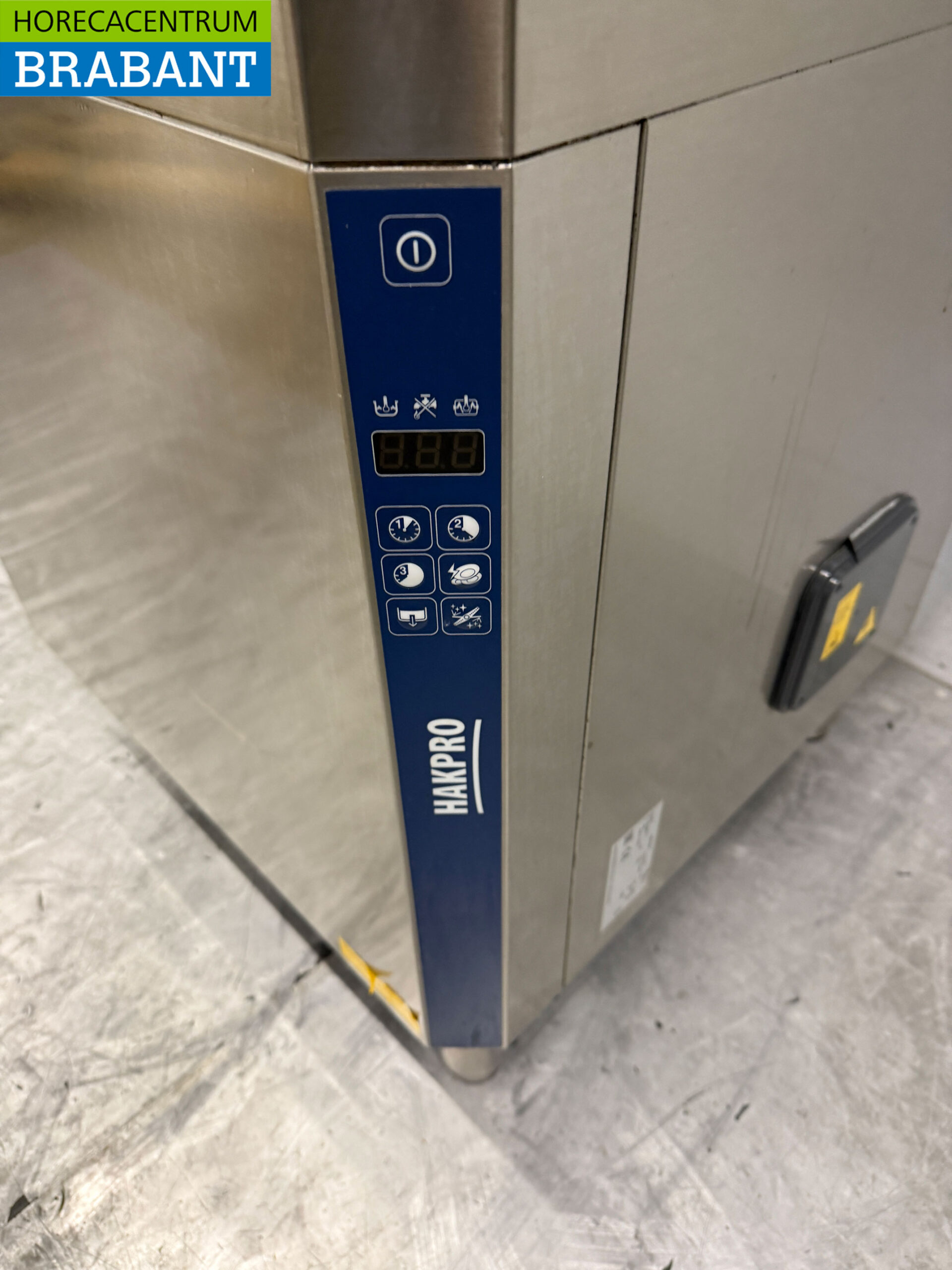 Lave-vaisselle à passage Zanussi en acier inoxydable 400V Horeca – Image 4