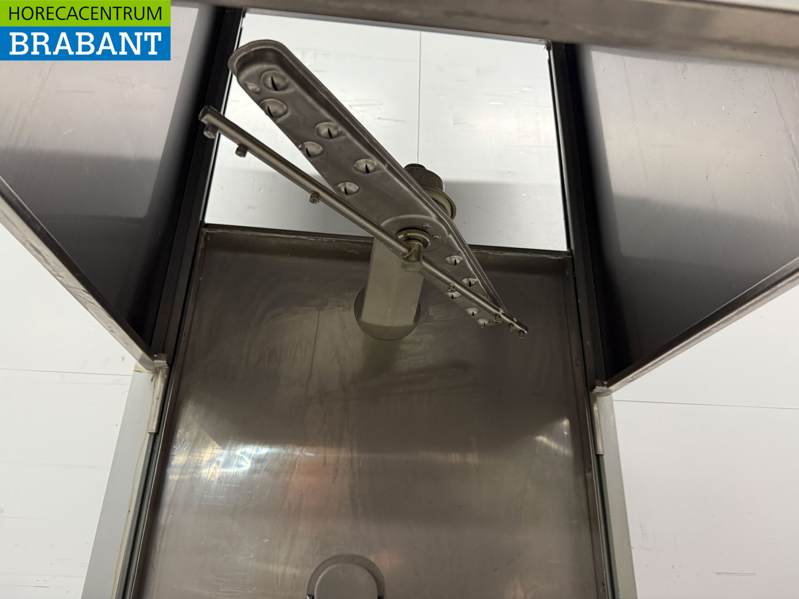 Lave-vaisselle à passage Zanussi en acier inoxydable 400V Horeca – Image 6