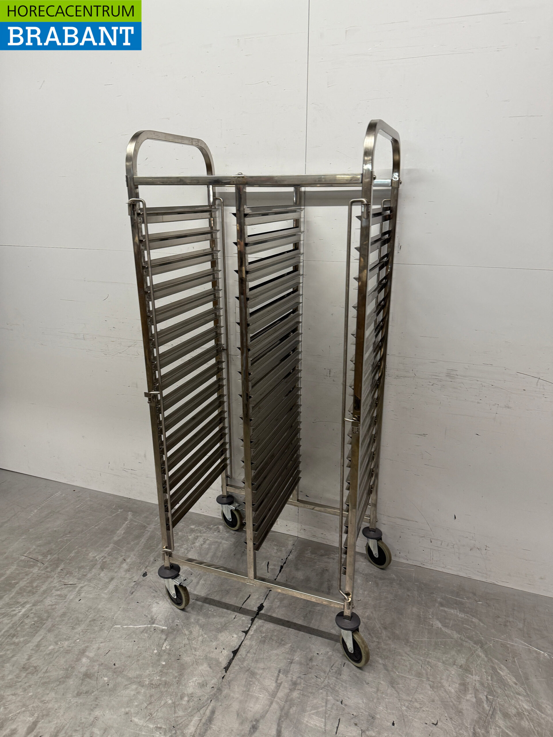 Acier inoxydable Chariot à double plateau 30 x 1/1 Gastronorm GN Catering – Image 2