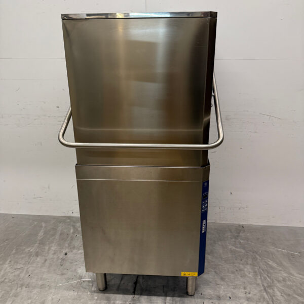Lave-vaisselle coulissant Zanussi HHT8 en acier inoxydable 400V Restauration