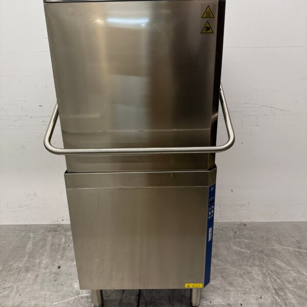 Lave-vaisselle coulissant Zanussi HHT8 en acier inoxydable 400V Restauration