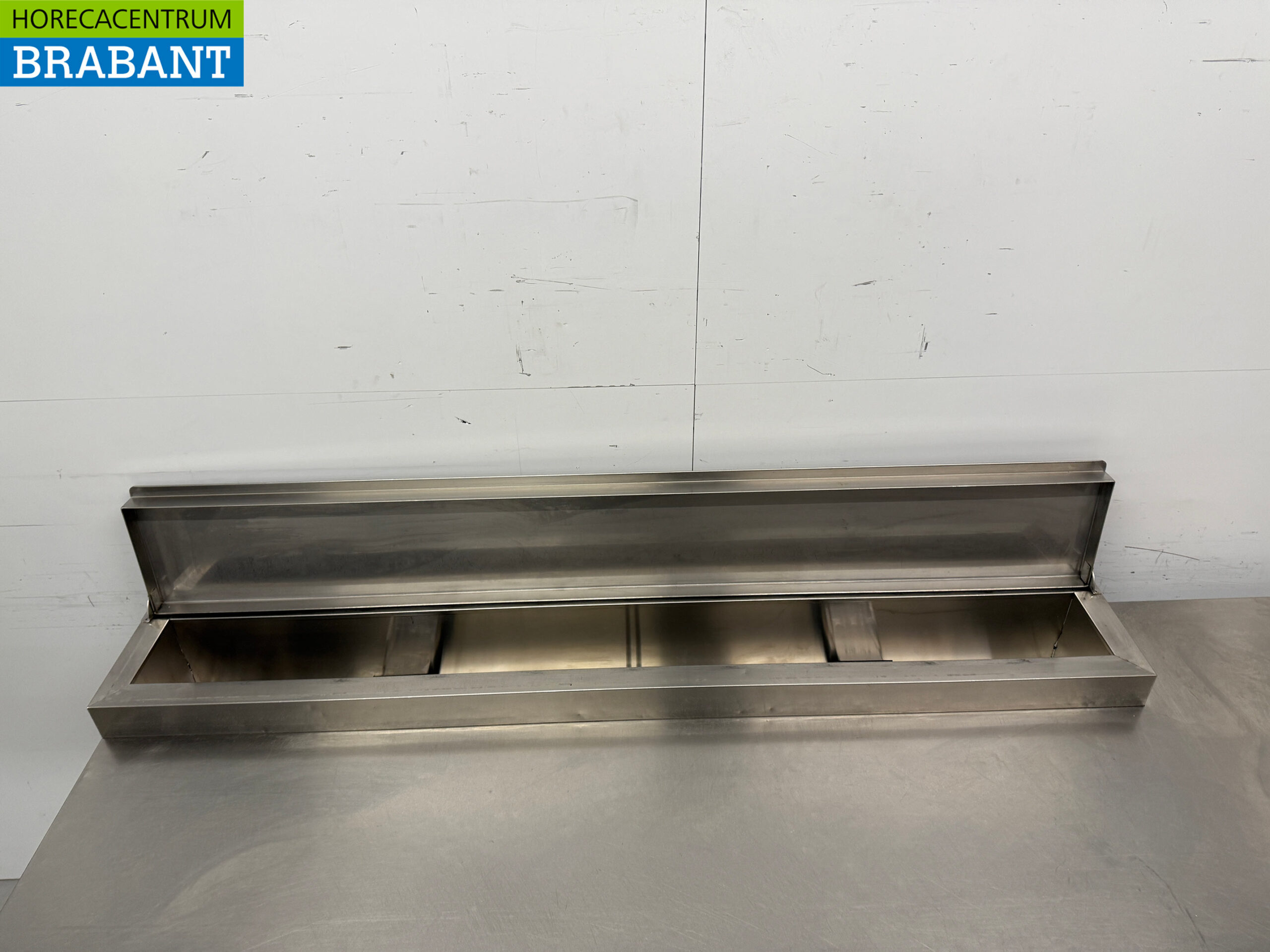 Établi réfrigéré Diamond en acier inoxydable avec saladiere 4 portes 219 cm 230V Horeca – Image 4